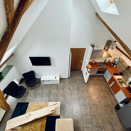 Duplex + Parking Gratuit Facile Lejlighed Sainte-Suzanne  Eksteriør billede